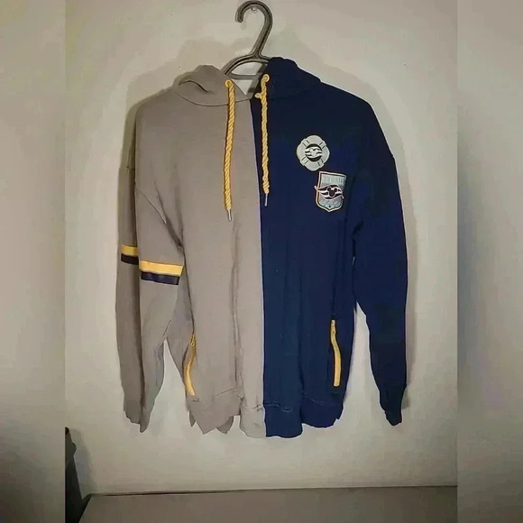 Disney Cruise Line Sweatsuit  Adult M Hoodie Mens RARE - Picture 1 of 7